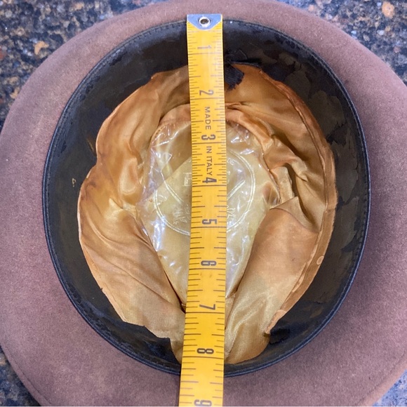 VTG 1960s era Bee Hats Custom Made Brown Beaver Felt Fedora Distressed Worn Sz 7 - Picture 13 of 15
